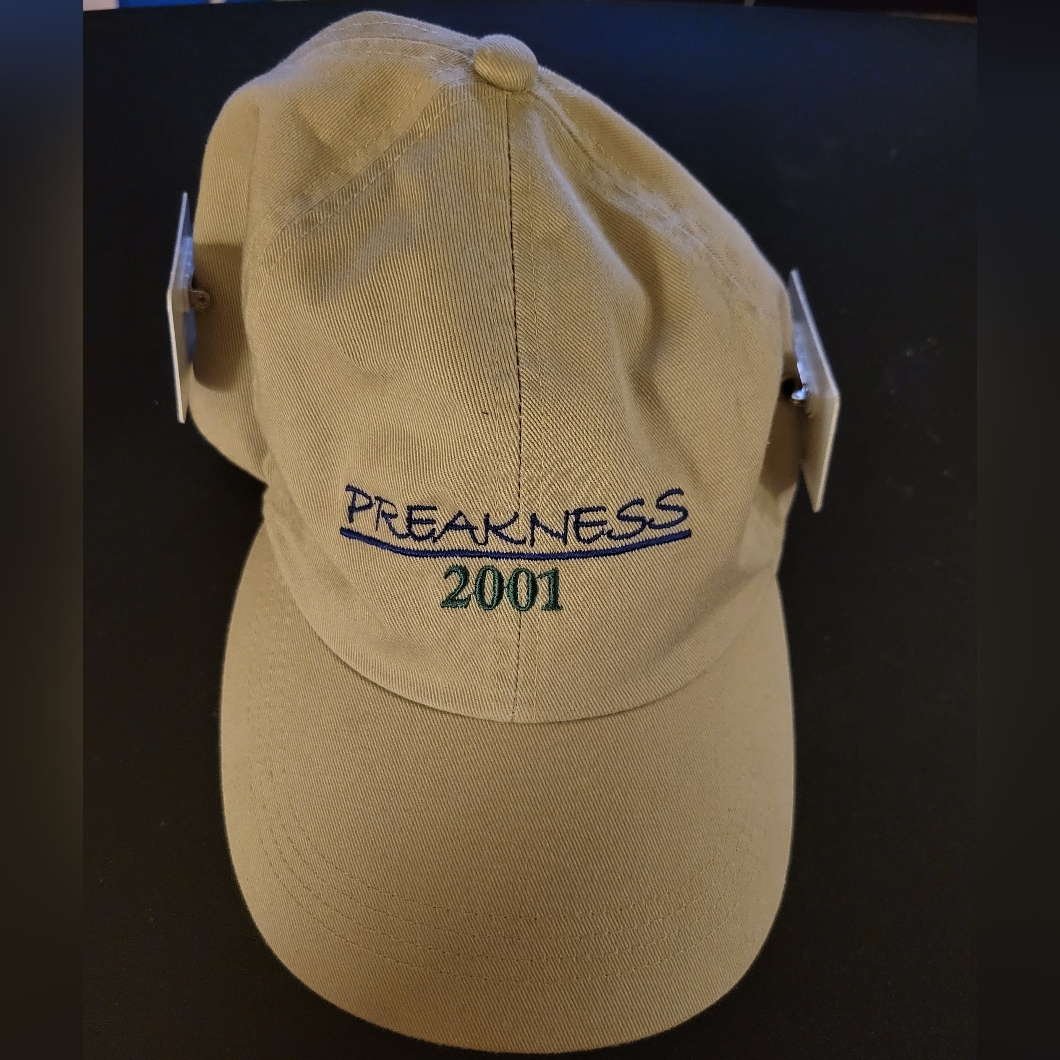 2001 Preakness Stakes Hat With Staff Badges